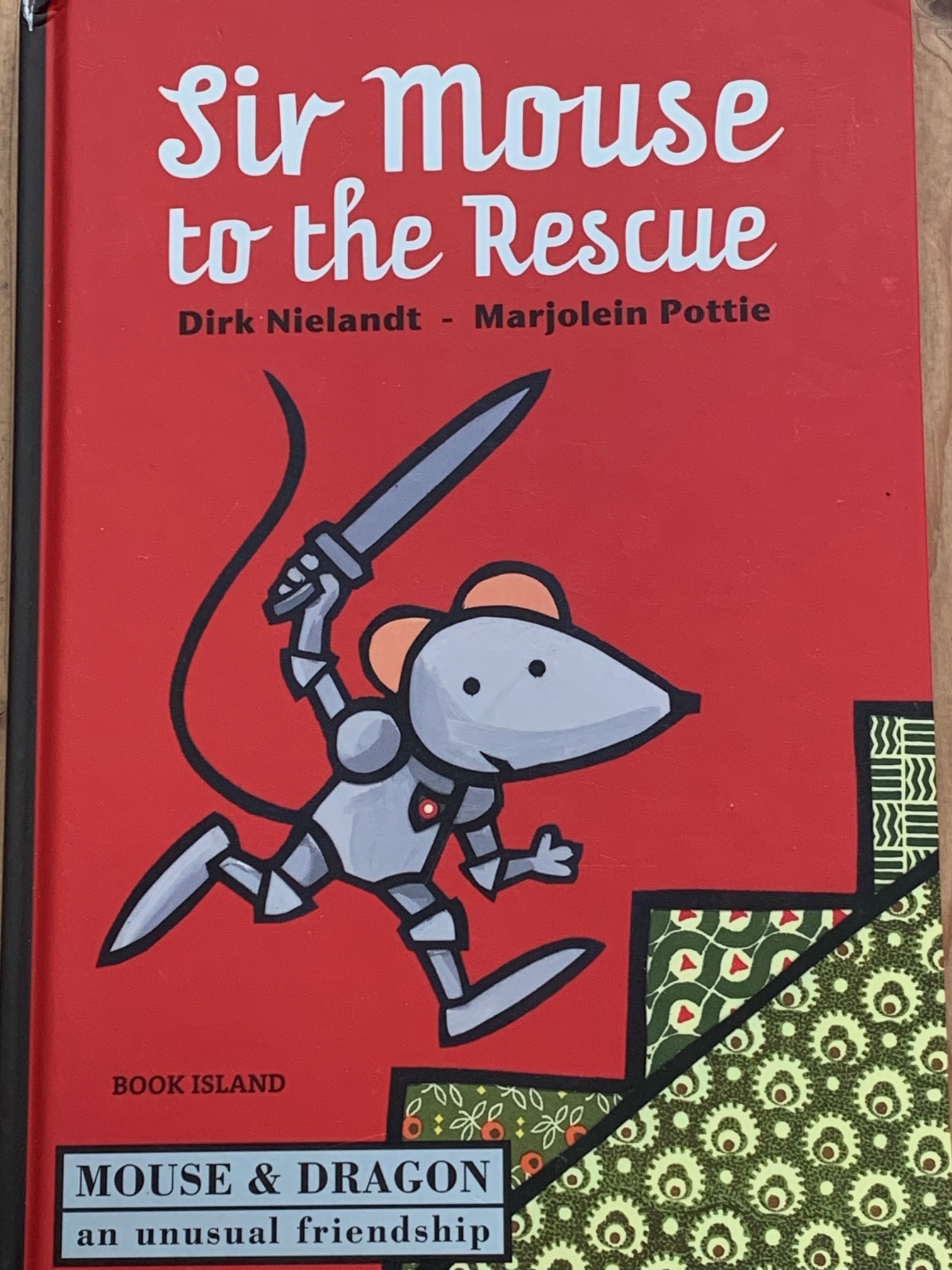 Sir Mouse to the rescue
